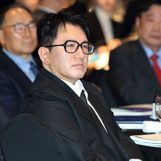 금감원, 하이브 방시혁 의장 '사기적 부정거래' 혐의 조사