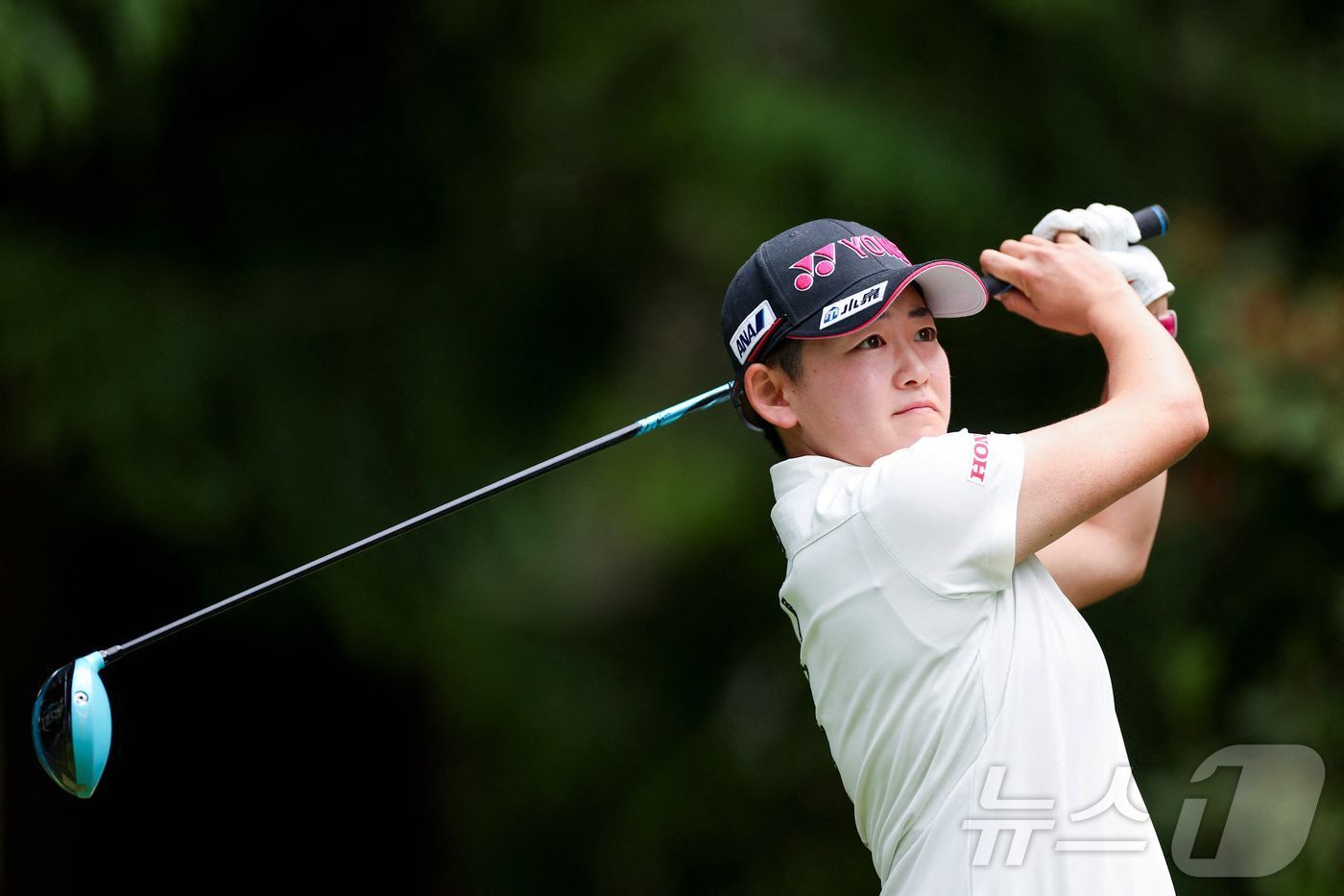 본문 이미지 - 혼다 타일랜드 첫날 선두에 오른 이와이 아키에(일본). ⓒ AFP=뉴스1