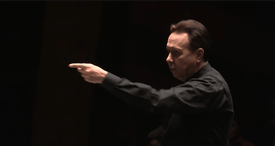 본문 이미지 - 미하일 플레트네프 지휘 러시아 국립 오케스트라 2024년 공연 실황