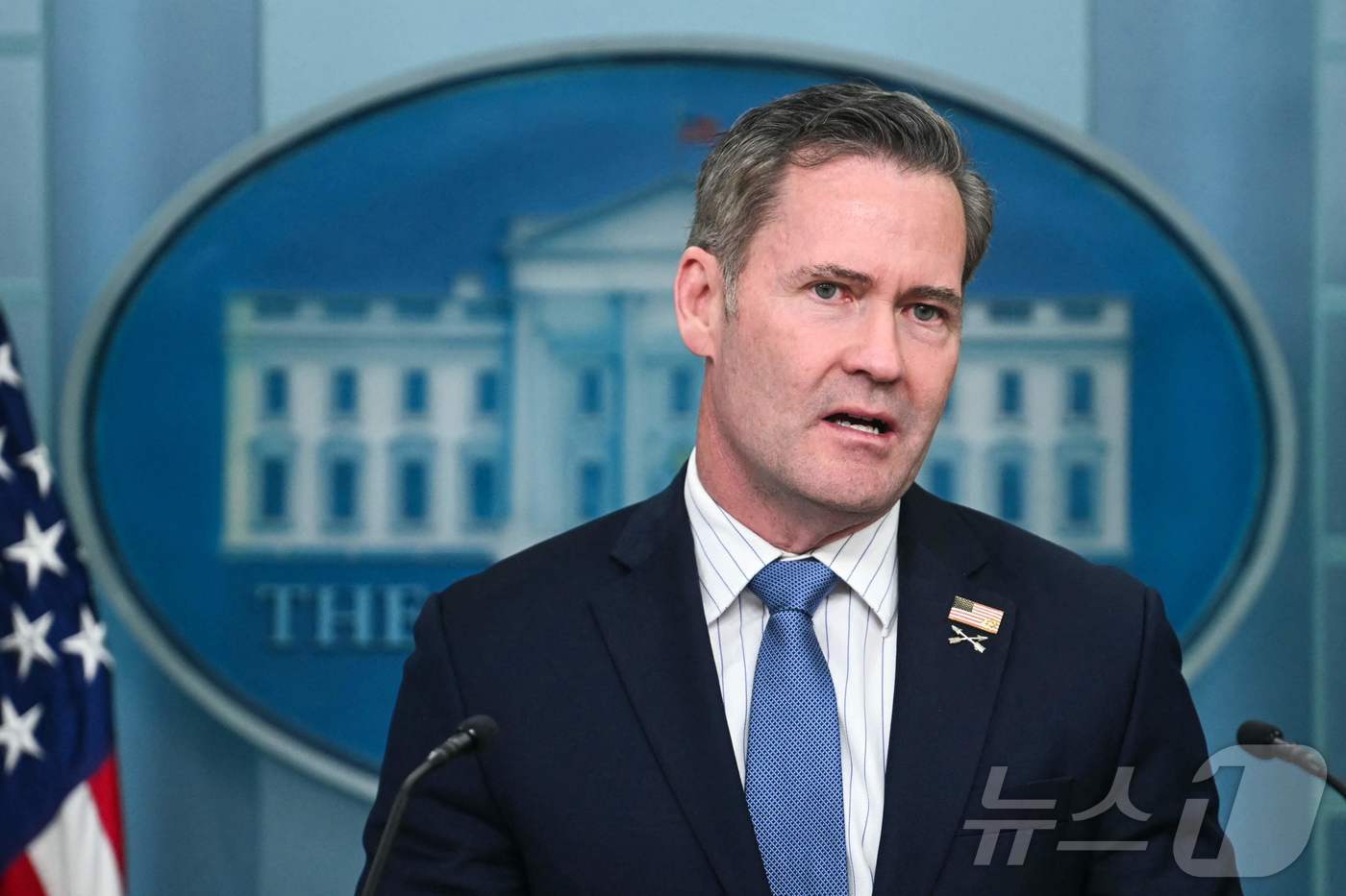 (워싱턴 AFP=뉴스1) 우동명 기자 = 마이크 왈츠 백악관 국가안보보좌관이 20일(현지시간) 워싱턴 백악관 브래디 룸에서 브리핑을 갖고 "6월에 열리는 나토 정상회의까지 모든 회 …
