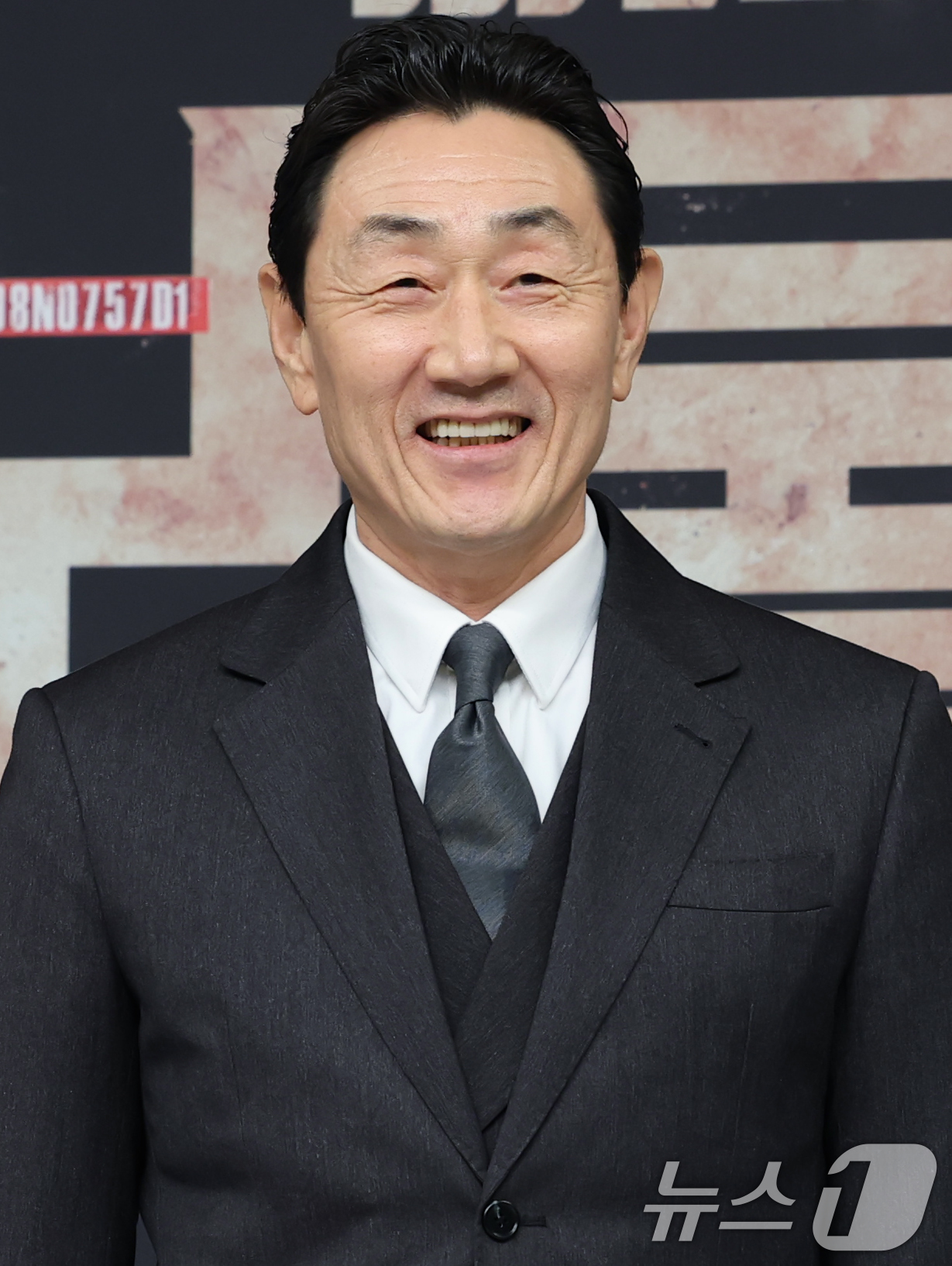 (서울=뉴스1) 권현진 기자 = 배우 허준호가 21일 오후 서울 양천구 목동 SBS에서 열린 SBS 새 금토드라마 '보물섬' 제작발표회 참석해 포즈를 취하고 있다.'보물섬'은 2조 …