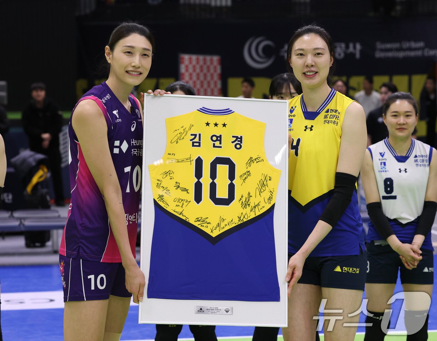 본문 이미지 - 지난 시즌 은퇴 투어를 진행한 김연경. /뉴스1 ⓒ News1 김영운 기자