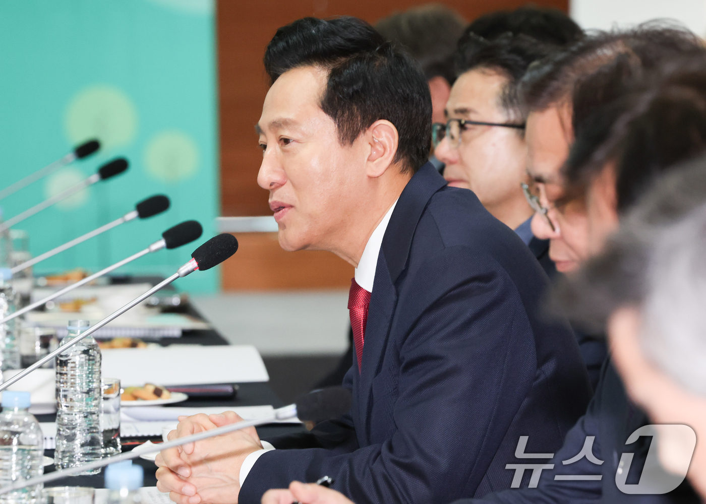 (서울=뉴스1) 허경 기자 = 오세훈 서울시장이 24일 서울 중구 프레스센터에서 열린 제1차 서울혁신대학지원위원회 회의에서 모두발언을 하고 있다. 2025.2.24/뉴스1