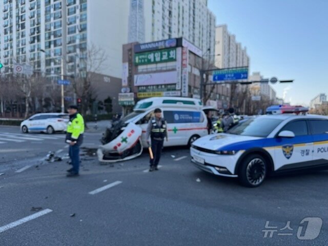 본문 이미지 - 사고현장(인천소방본부제공.재판매 및 DB금지)