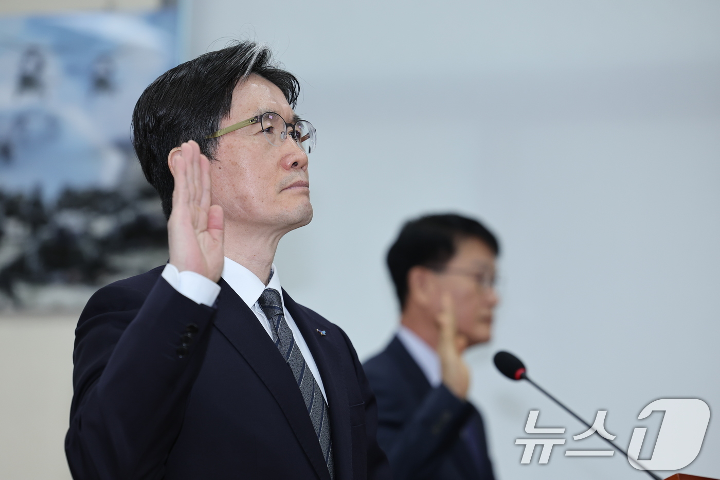 (서울=뉴스1) 이재명 기자 = 오동운 고위공직자범죄수사처장이 25일 오전 서울 여의도 국회에서 열린 윤석열 정부의 비상계엄 선포를 통한 내란 혐의 진상규명 국정조사 제5차 청문회 …