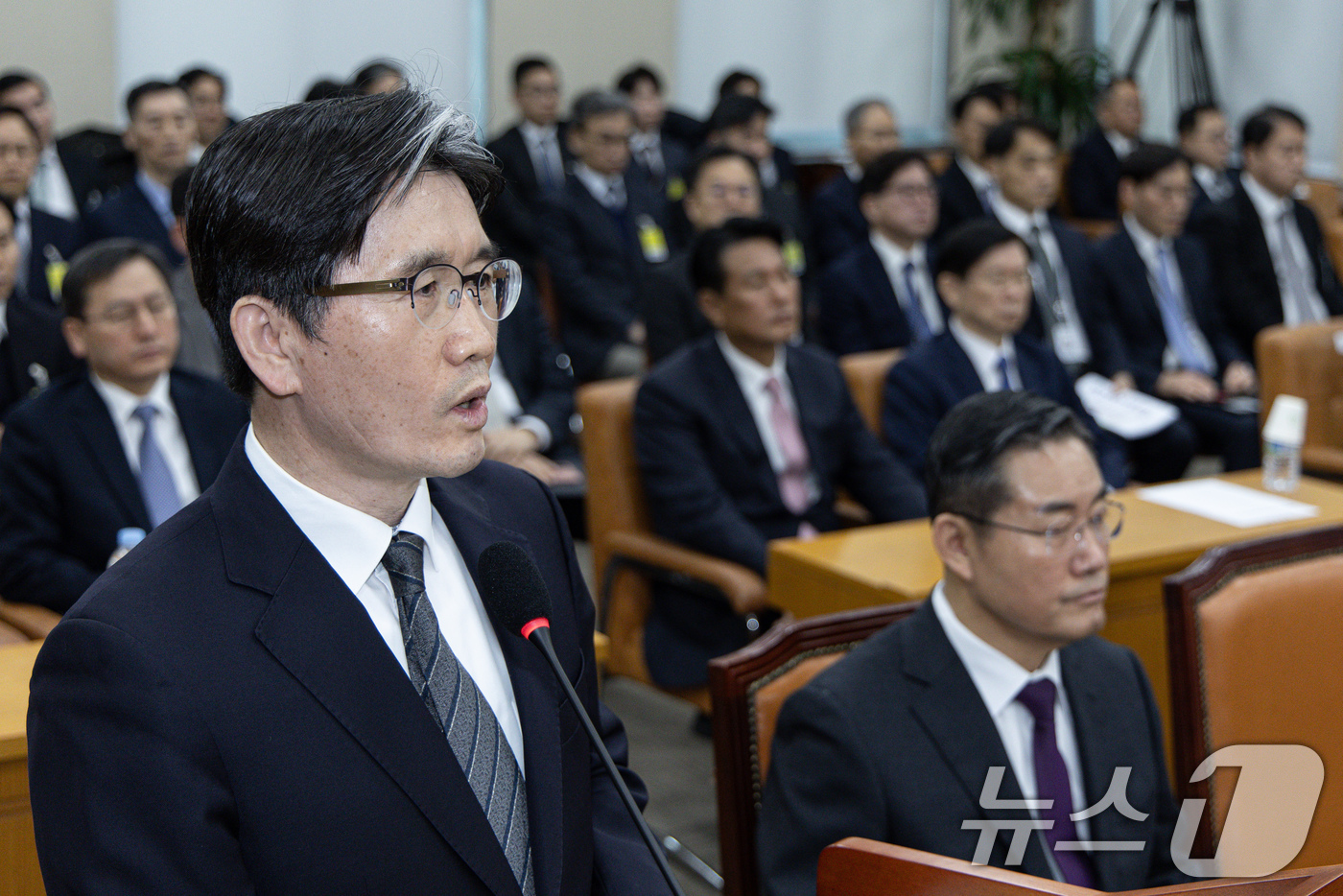 (서울=뉴스1) 이재명 기자 = 오동운 고위공직자범죄수사처(공수처) 처장이 25일 오전 서울 여의도 국회에서 열린 윤석열 정부의 비상계엄 선포를 통한 내란 혐의 진상규명 국정조사 …