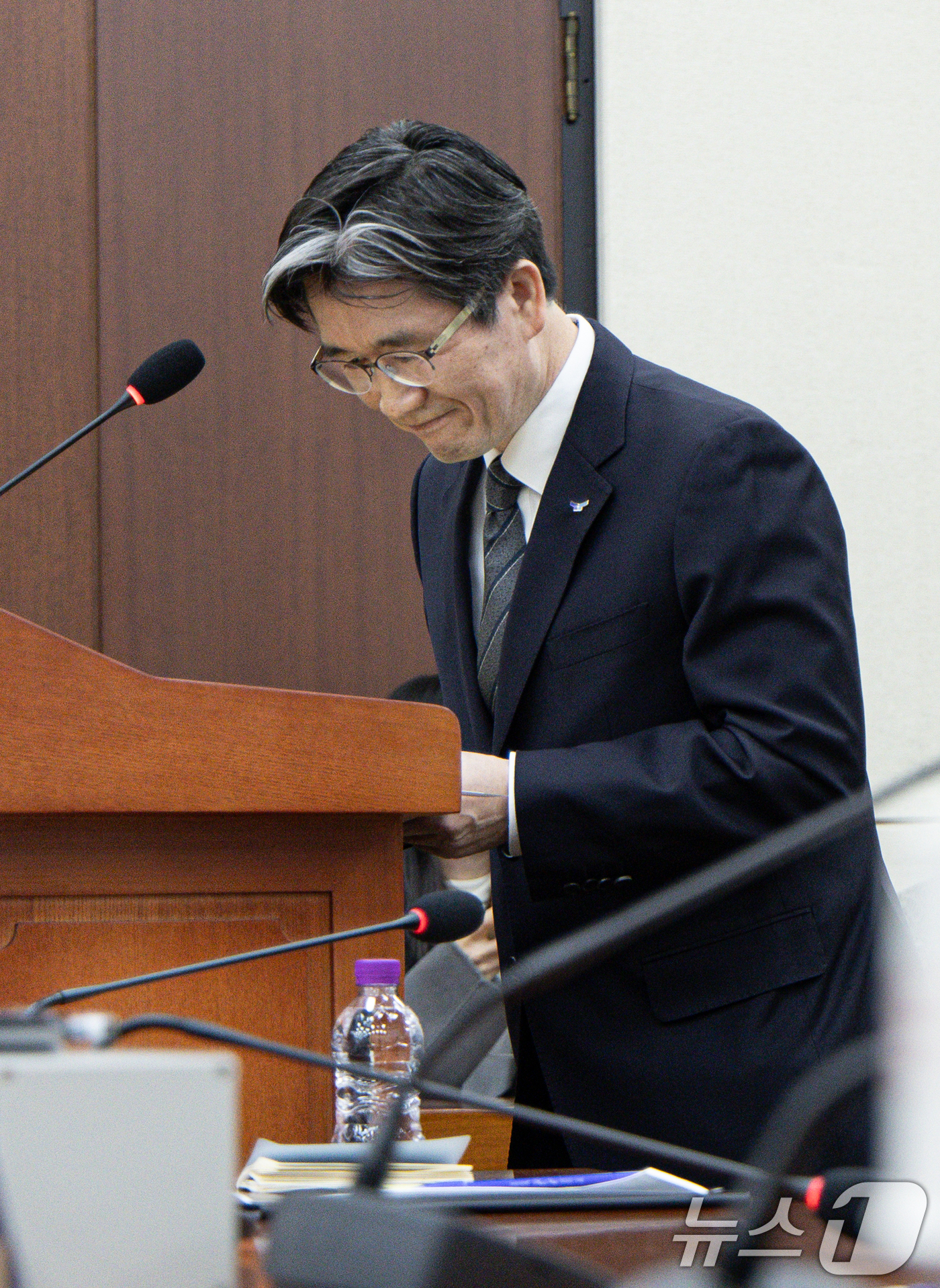 (서울=뉴스1) 이재명 기자 = 오동운 고위공직자범죄수사처(공수처) 처장이 25일 오전 서울 여의도 국회에서 열린 윤석열 정부의 비상계엄 선포를 통한 내란 혐의 진상규명 국정조사 …