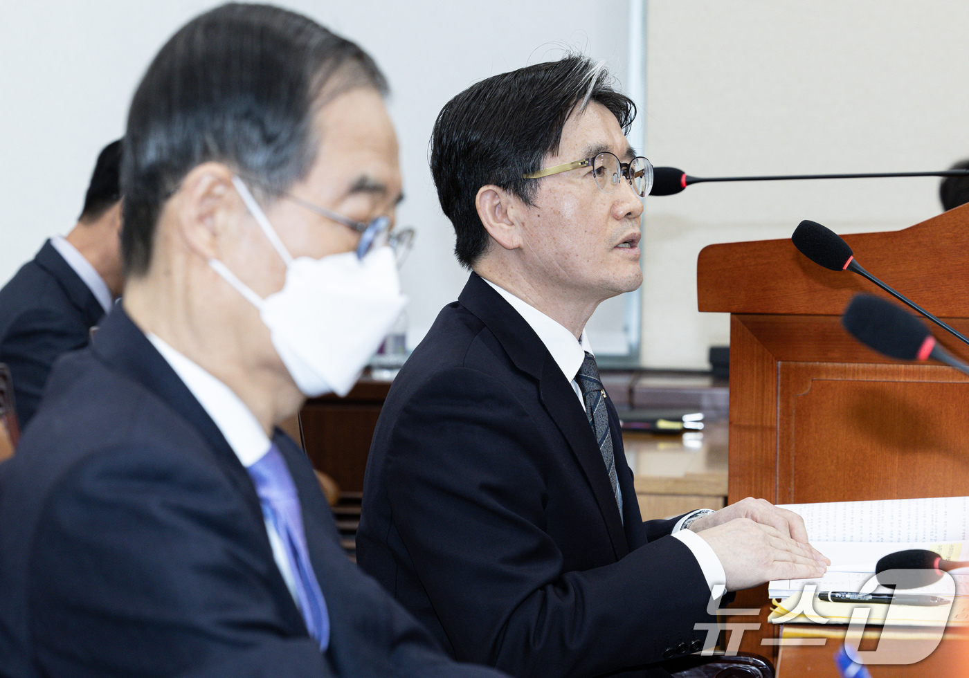 (서울=뉴스1) 이재명 기자 = 오동운 고위공직자범죄수사처(공수처) 처장이 25일 오전 서울 여의도 국회에서 열린 윤석열 정부의 비상계엄 선포를 통한 내란 혐의 진상규명 국정조사 …