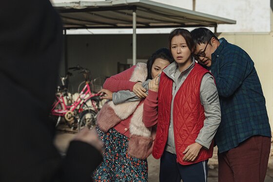 본문 이미지 - 백수아파트 스틸