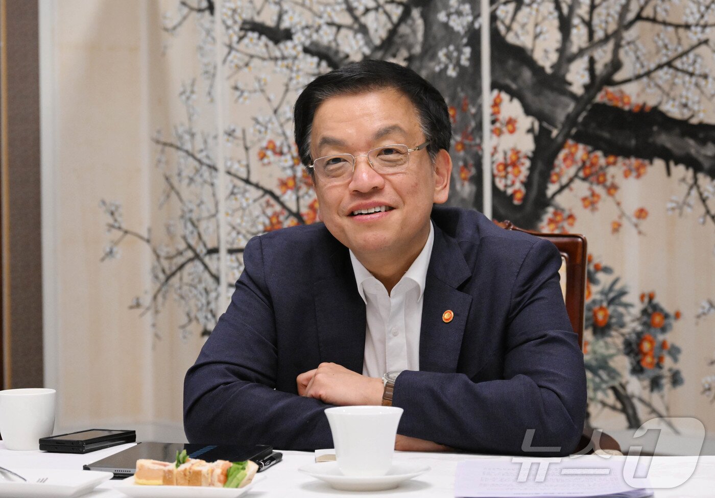 본문 이미지 - 최상목 대통령 권한대행 부총리 겸 기획재정부 장관이 28일 서울 종로구 정부서울청사에서 열린 &#39;거시경제·금융현안 간담회&#39;에서 모두발언을 하고 있다. &#40;기획재정부 제공. 재판매 및 DB 금지&#41; 2025.2.28/뉴스1