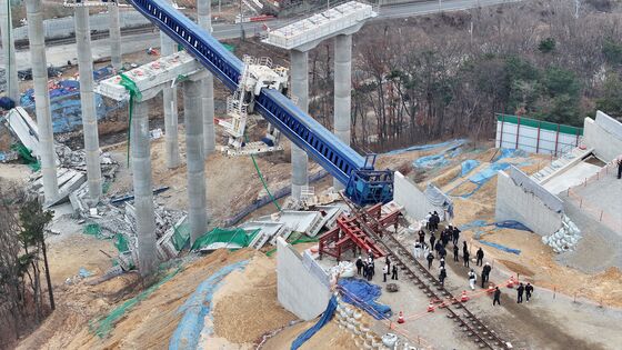 세종안성 교량 붕괴 "하도급 임의 해체·시공사 감독 부실이 불렀다"