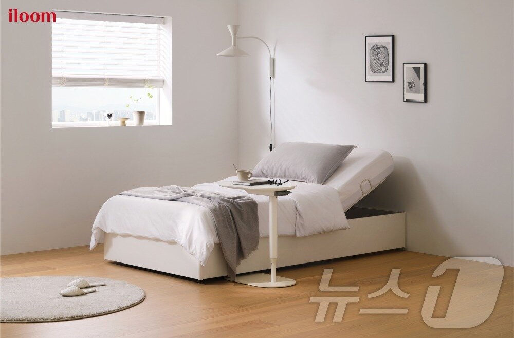본문 이미지 - 일룸 '드로우' 무헤드 모션베드(일룸 제공)