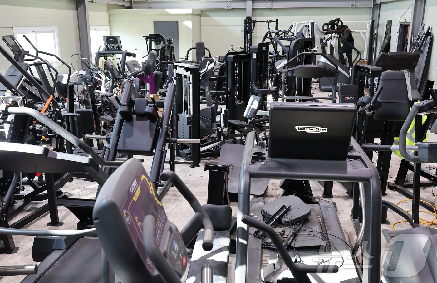 (용인=뉴스1) 김도우 기자 = 지난해 전국 헬스장 폐업 수가 코로나19때 보다 높은 수치를 기록하며 통계가 집계되기 시작한 1990년 이래 가장 높은 수치를 기록했다.행정안전부 …