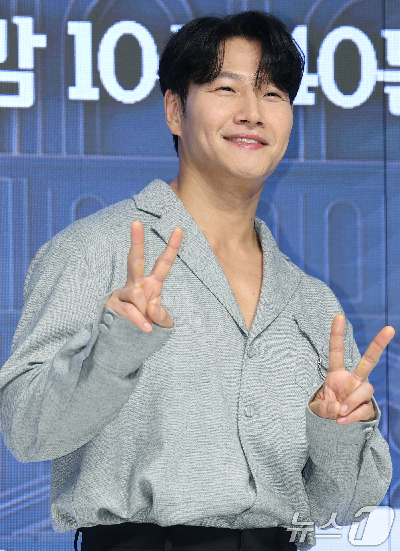 (서울=뉴스1) 권현진 기자 = 가수 김종국이 4일 오전 서울 강남구 강남 엘리에나 호텔에서 열린 Mnet ‘커플팰리스2’ 제작발표회에 참석해 포즈를 취하고 있다.‘커플팰리스2’는 …