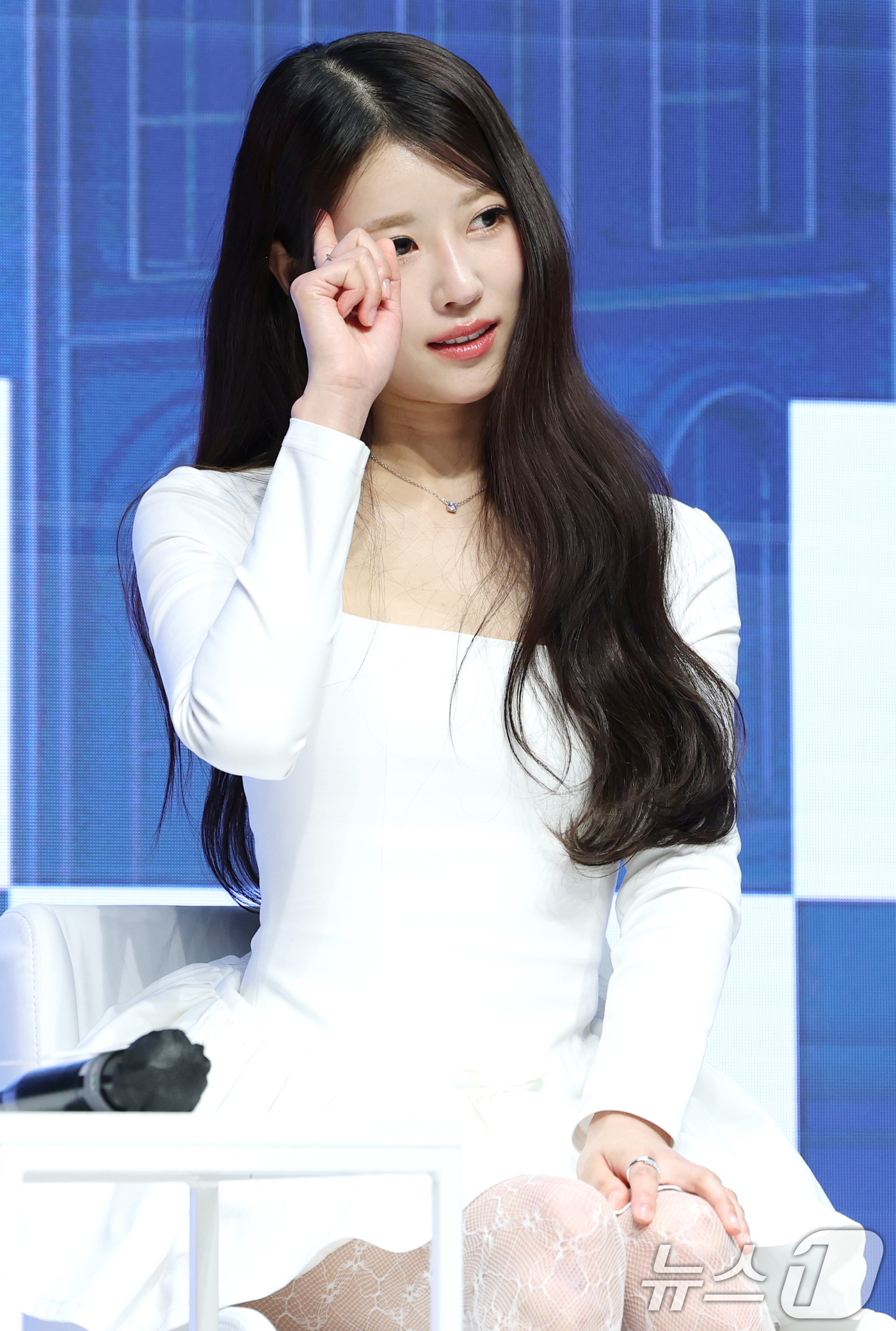 (서울=뉴스1) 권현진 기자 = 가수 이미주가 4일 오전 서울 강남구 강남 엘리에나 호텔에서 열린 Mnet ‘커플팰리스2’ 제작발표회에 참석해 매력을 발산하고 있다.‘커플팰리스2’ …