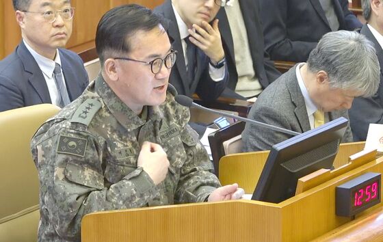 군 검찰, 12·3 비상계엄 장성 4명 '조건부 보석' 요청…곧 구속 만료