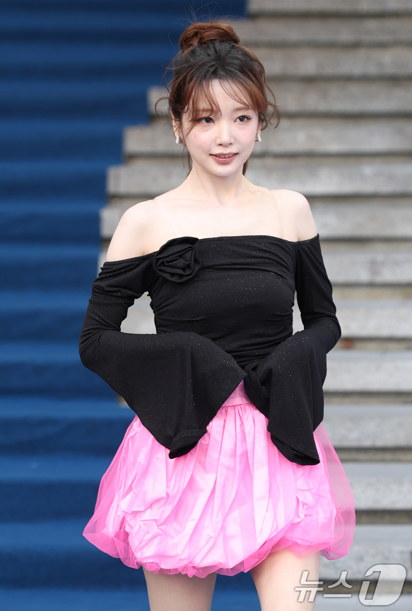 (서울=뉴스1) 권현진 기자 = 로켓펀치 연희가 5일 서울 중구 동대문디자인플라자(DDP)에서 열린 ‘2025 F/W서울패션위크’ '한나신' 패션쇼에 참석하고 있다. 2025.2. …