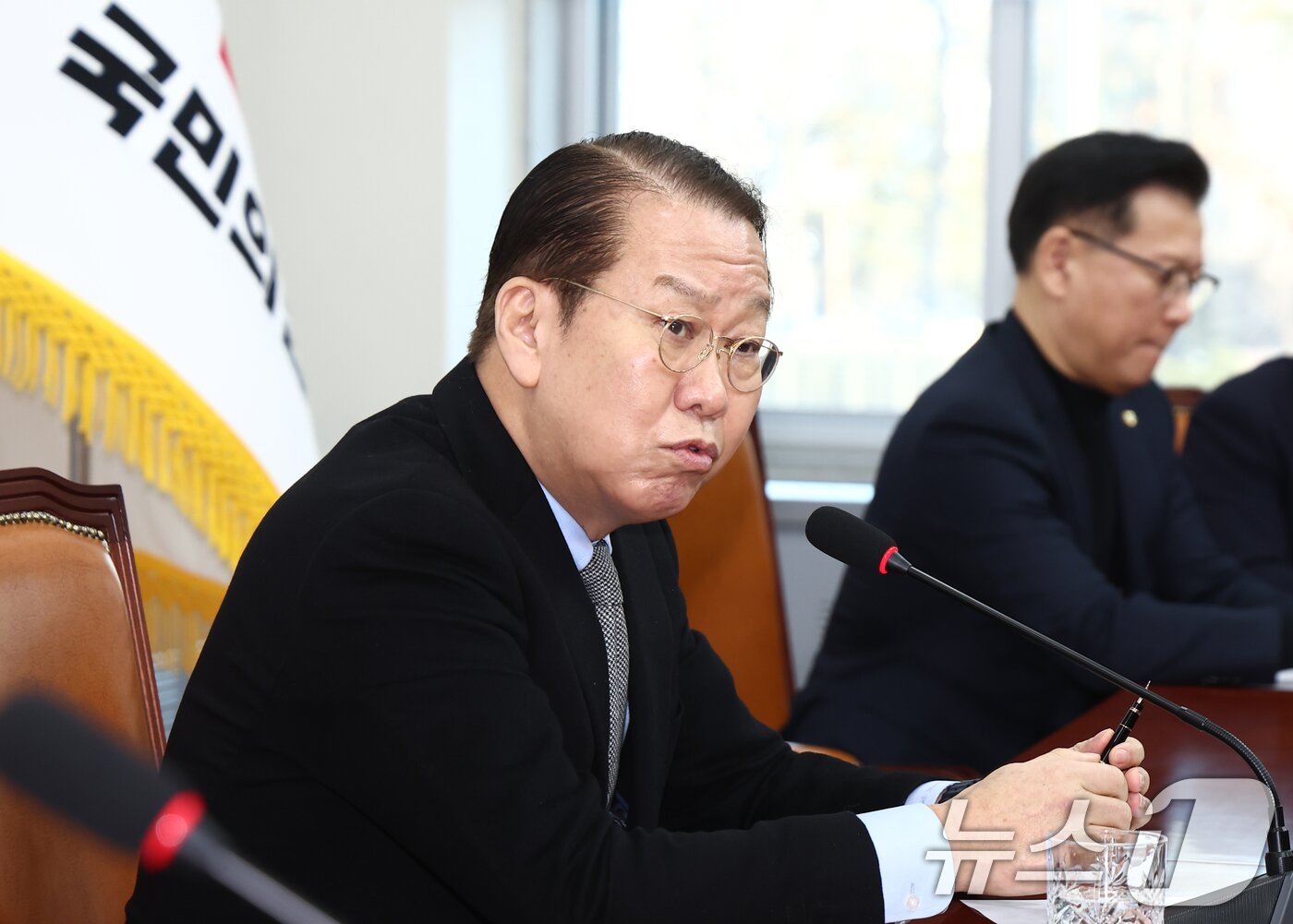 본문 이미지 - 권영세 국민의힘 비상대책위원장이 6일 오전 서울 여의도 국회에서 신년 기자간담회를 하고 있다. 2025.2.6/뉴스1 ⓒ News1 김민지 기자