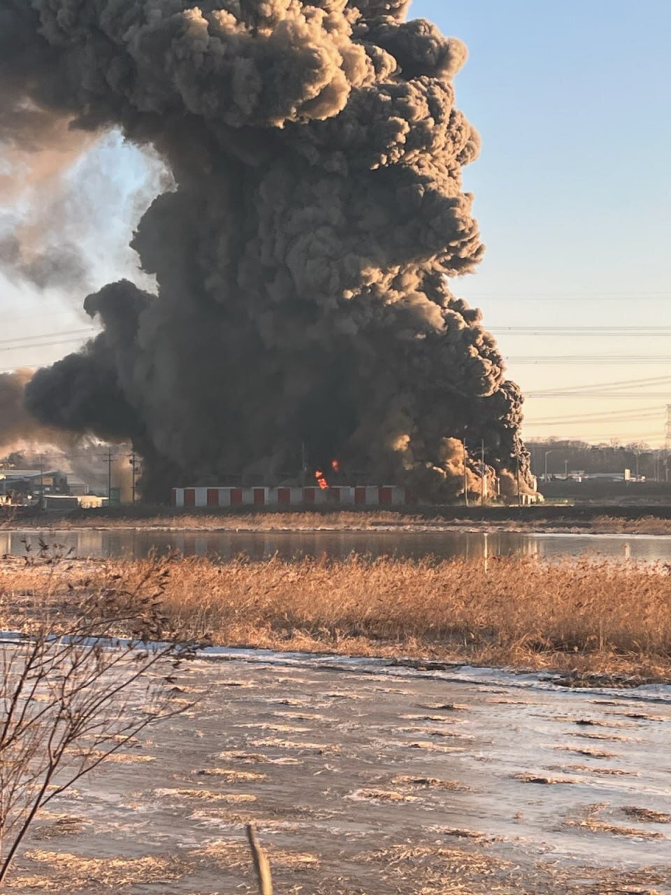 본문 이미지 - 화재 현장. (경기도소방재난본부 제공) 2025.2.6/뉴스1