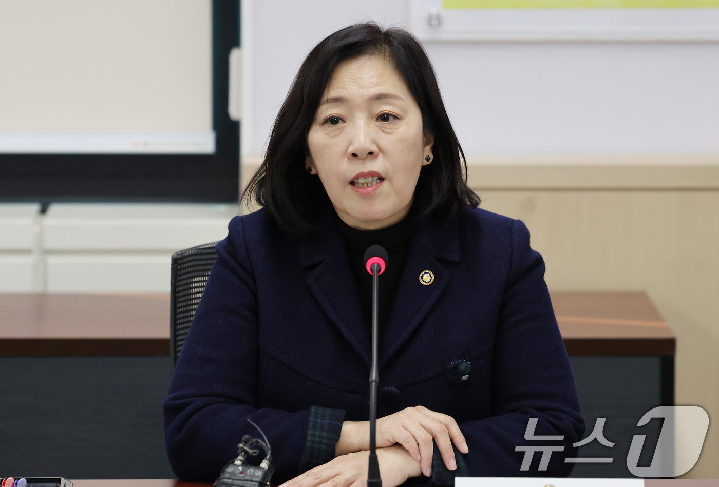 (서울=뉴스1) 임세영 기자 = 신영숙 여성가족부 차관이 7일 종로구 정부서울청사에서 열린 2025년 여성가족부 제2기 2030 자문단 발대식에서 인사말을 하고 있다. 2025.2 …