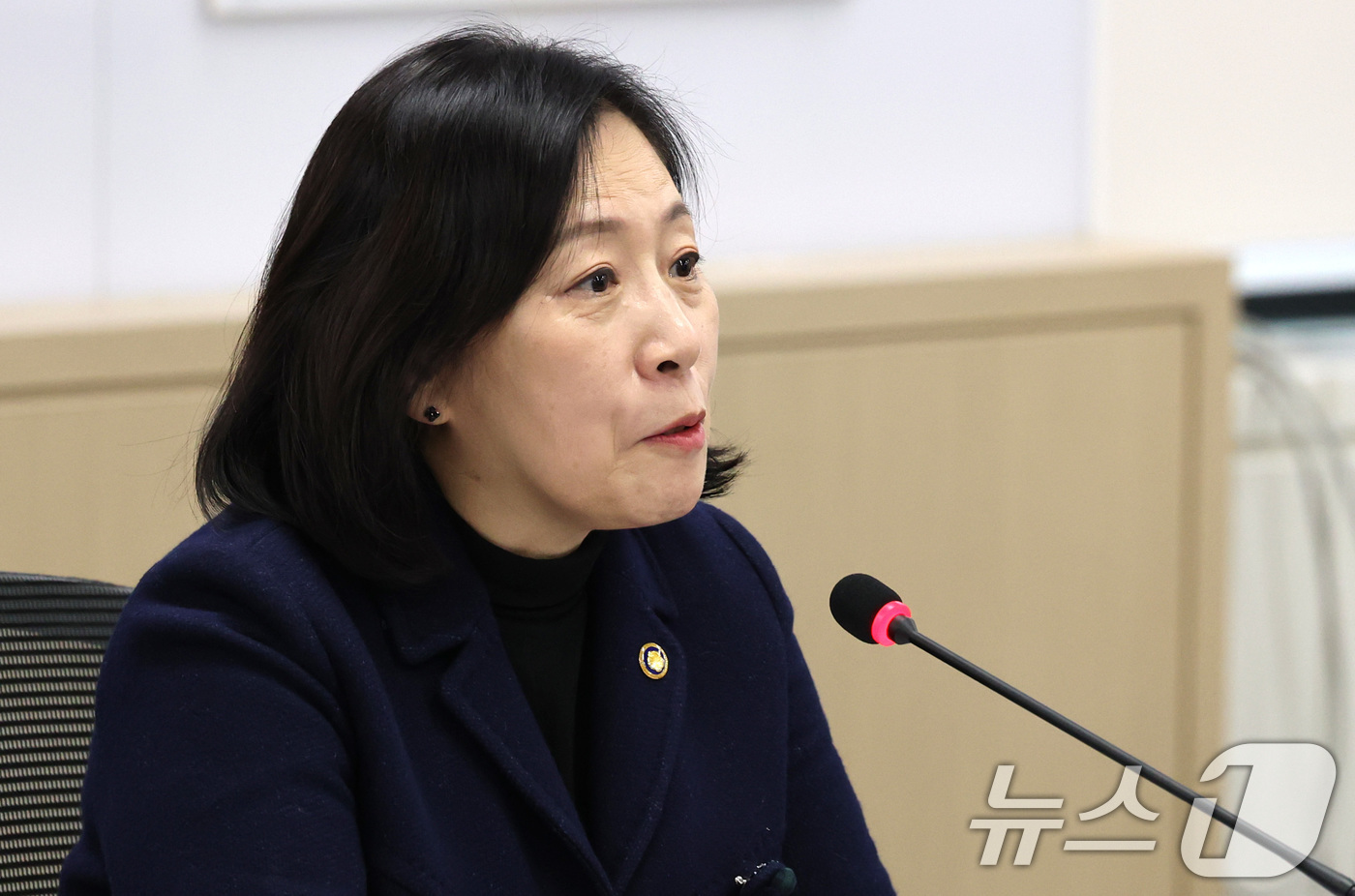 (서울=뉴스1) 임세영 기자 = 신영숙 여성가족부 차관이 7일 종로구 정부서울청사에서 열린 2025년 여성가족부 제2기 2030 자문단 발대식에서 인사말을 하고 있다. 2025.2 …
