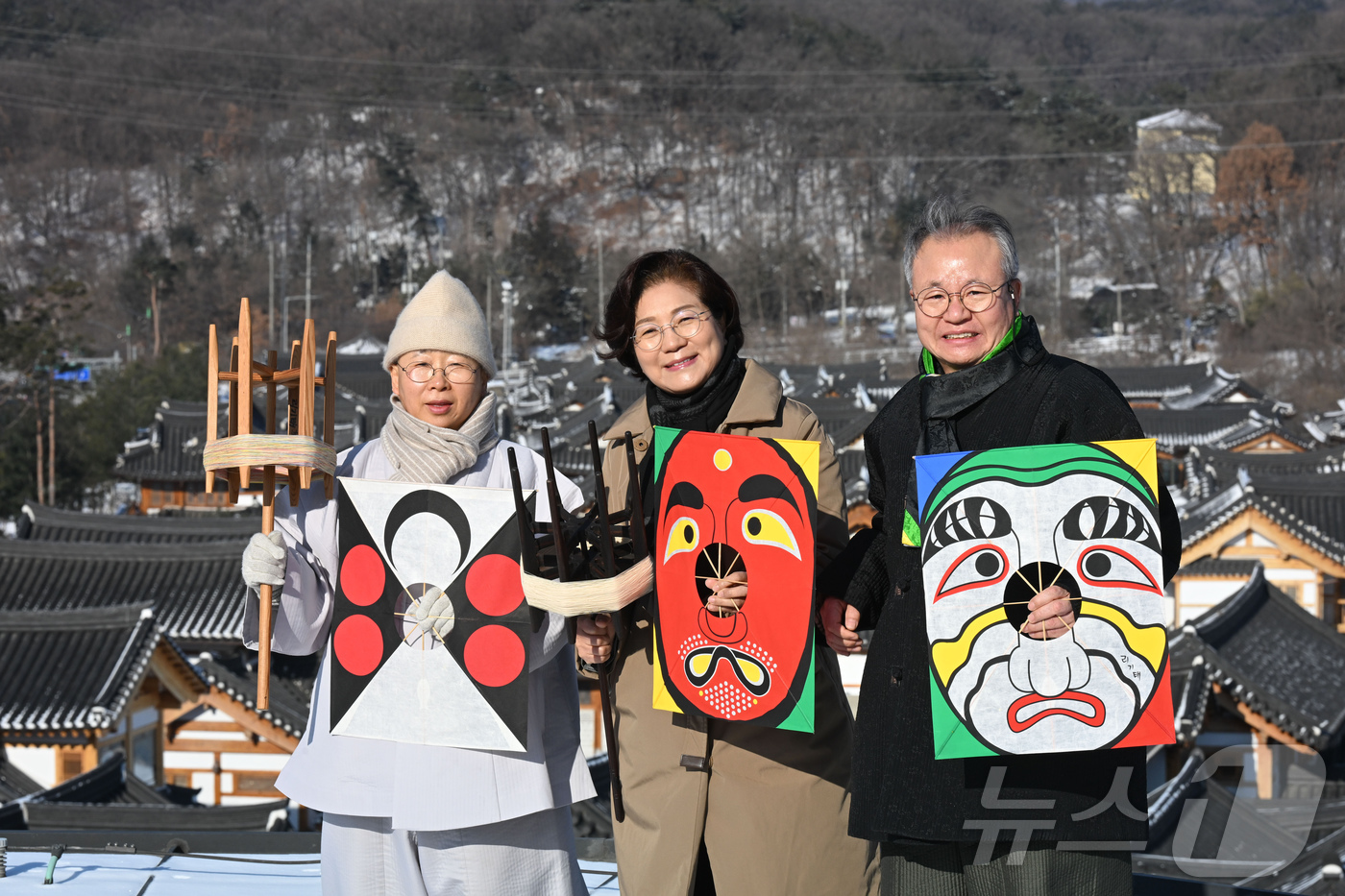 (서울=뉴스1) = 한국관광공사는 지난 7일 '2023~2024 한국방문의 해'를 맞아 방한 관광 활성화를 위한 'Visit Korea This Winter' 온라인 캠페인을 위한 …