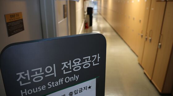 5월 전공의 추가 복귀 길 열리나…의료계·정치권 "의견 묻는 중"