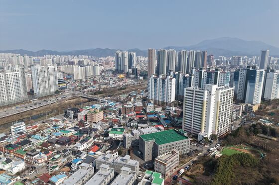 광주 개별주택 1.58% 상승·공동주택 2.07% 하락