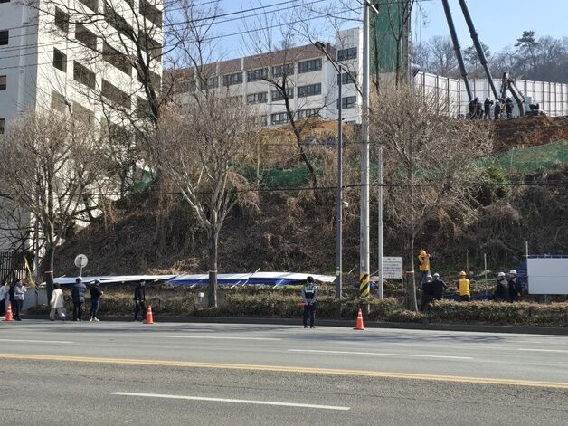 퇴근하지 못한 '20대 신호수'…노동현장서 안전사고 잇따라(종합)