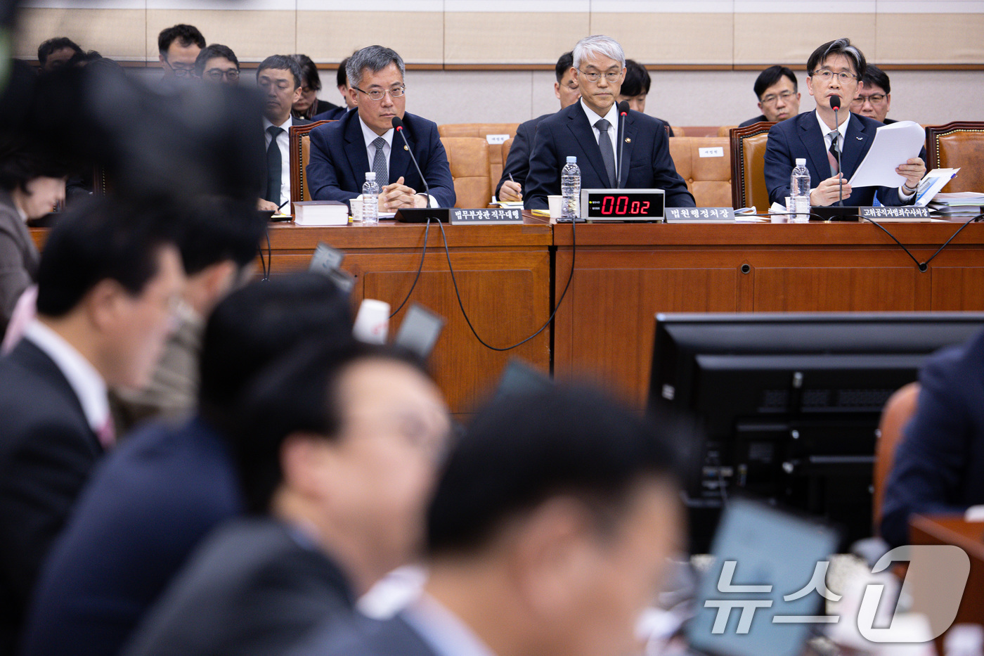 (서울=뉴스1) 이재명 기자 = 오동운 고위공직자범죄수사처(공수처) 처장이 12일 오후 서울 여의도 국회에서 열린 제423회 국회(임시) 법제사법위원회 제1차 전체회의에서 의원 질 …