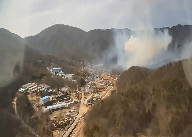 '재발화' 양산 산불, 2시간 47분만에 완진…뒷불 감시 중(종합)