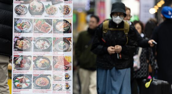 "외식값 고공행진 계속"… 서울 김치찌개 백반 평균 8500원