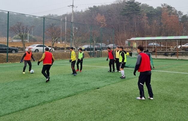 정읍시, 봄맞이 체육시설 정비…바닥·조명 등 교체로 편의 제공