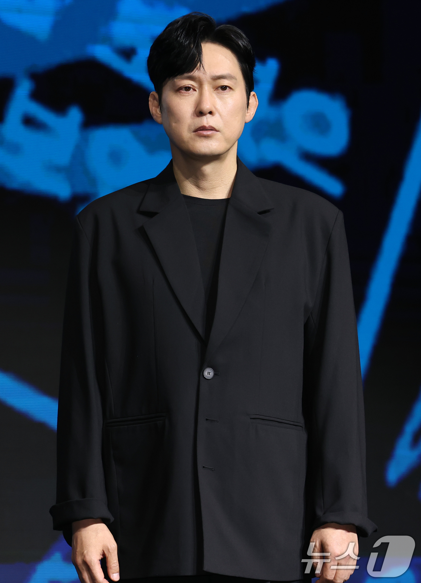 (서울=뉴스1) 권현진 기자 = 배우 박병은이 17일 오전 서울 영등포구 콘래드호텔에서 열린 디즈니플러스 '하이퍼나이프' 제작발표회에 참석해 포즈를 취하고 있다.'하이퍼나이프'는 …