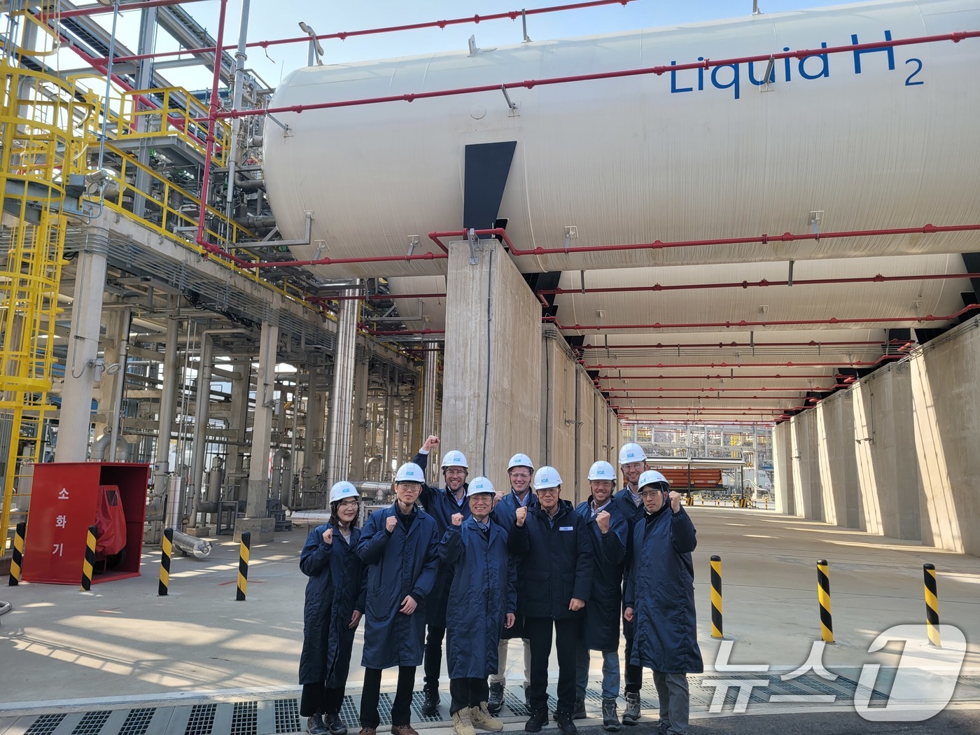 (서울=뉴스1) = 인천국제공항공사는 스키폴 공항 실무진 4명을 초청해 ‘친환경 수소공항 구현을 위한 워크숍’을 진행했다고 17일 밝혔다.사진은 지난 11일 인천시 서구에 위치한 …