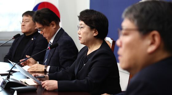 탄탄대로 회의서 발언하는 김선민 권한대행
