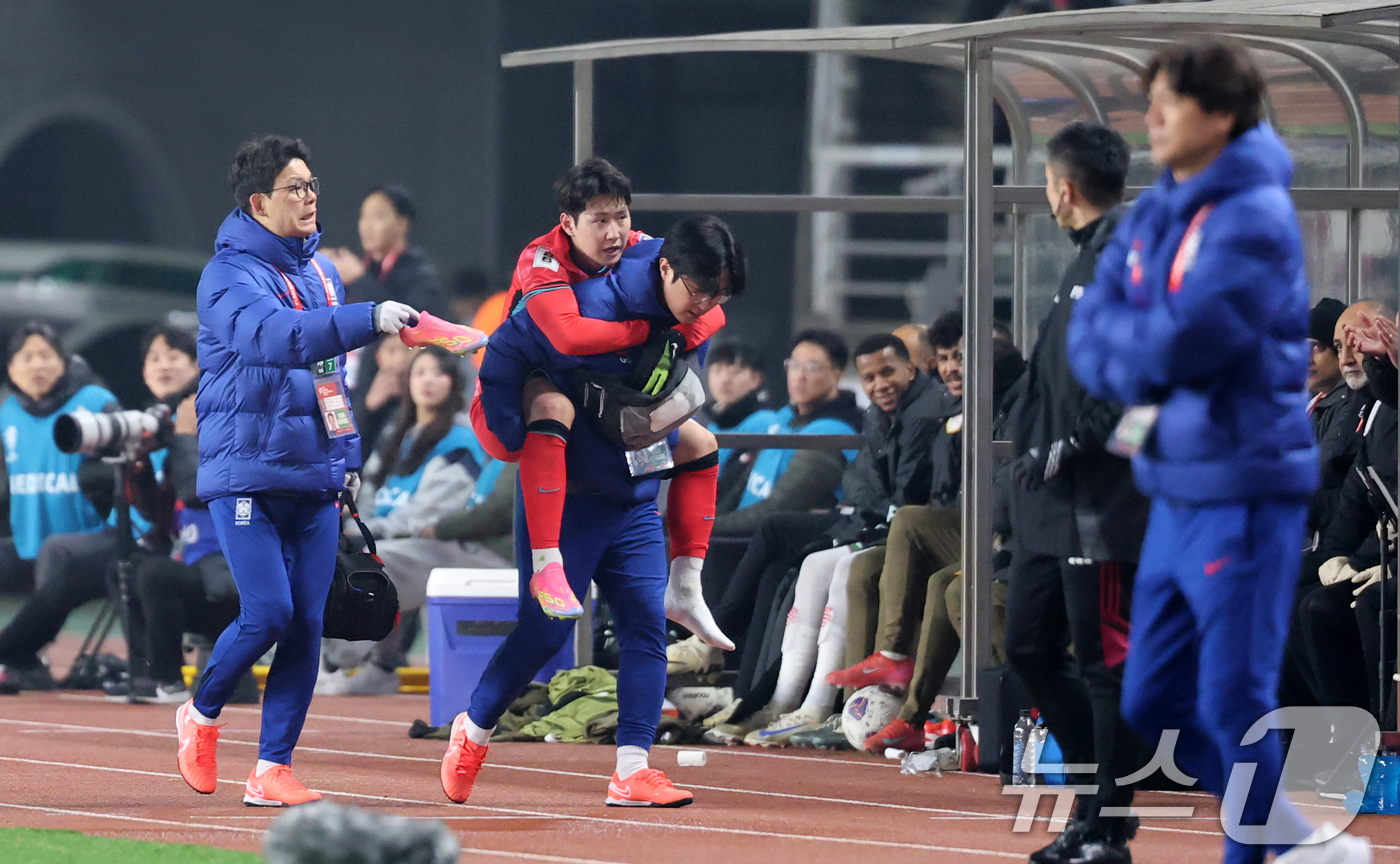 (고양=뉴스1) 이승배 기자 = 20일 오후 경기 고양시 고양종합운동장에서 열린 2026 국제축구연맹(FIFA) 북중미 월드컵 아시아 3차 예선 B조 7차전 대한민국과 오만의 경기 …