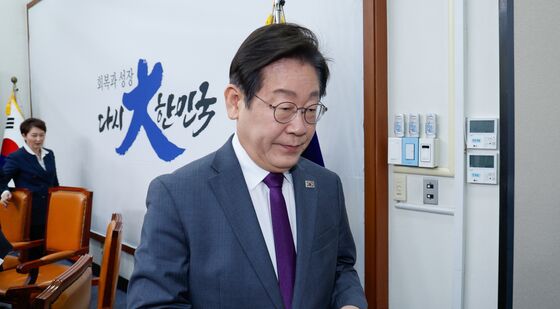 최고위 마친 이재명 대표
