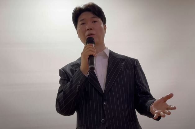 박수홍 "고생하는 엄마 위해 돈 벌었는데…가족에 버림받고 매일 절벽 올랐다"