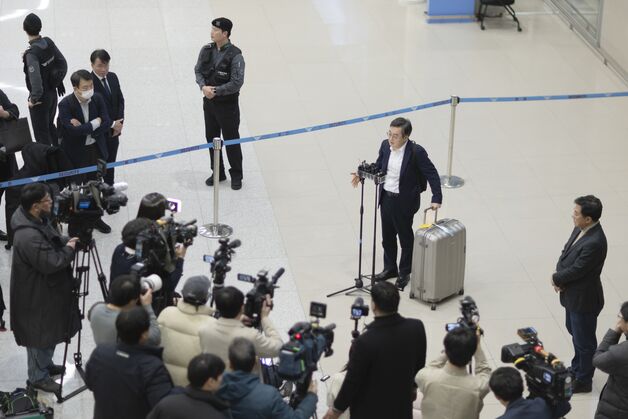 "민감국가 문제 해결될 것"…김동연, 美 10개 주지사 등에 서한