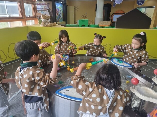 본문 이미지 - 유아 행복키움 체험.(충북유아교육진흥원 제공. 재판매 및 DB금지)/뉴스1