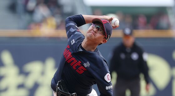 박세웅, 있는 힘껏 던진다