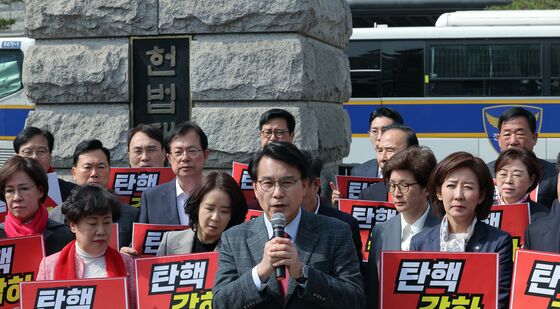 발언하는 윤상현 의원