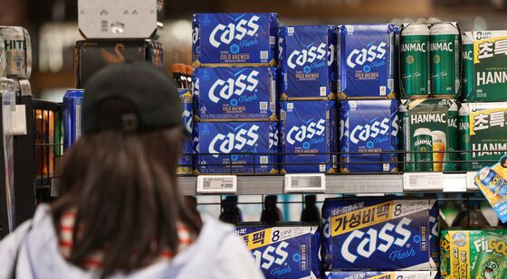 라면에 이어 맥주까지, 4월부터 카스 2.9% 가격 인상