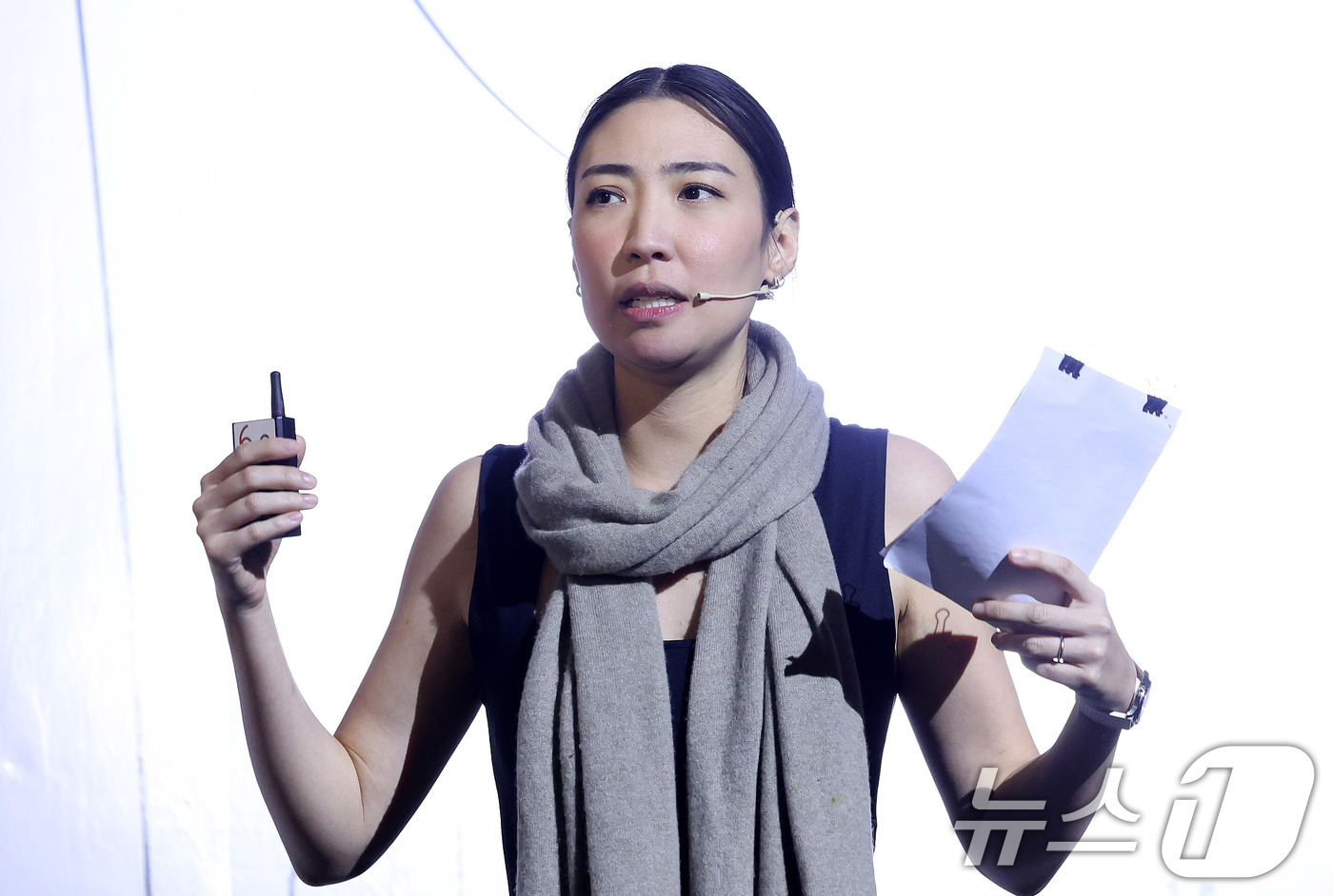 (서울=뉴스1) 박지혜 기자 = 24일 서울 서초구 세빛섬 FIC에서 열린 아시아 50 베스트 레스토랑 '50 BEST TALKS'에서 방콕 포통(Potong) 레스토랑의 피샤아 …