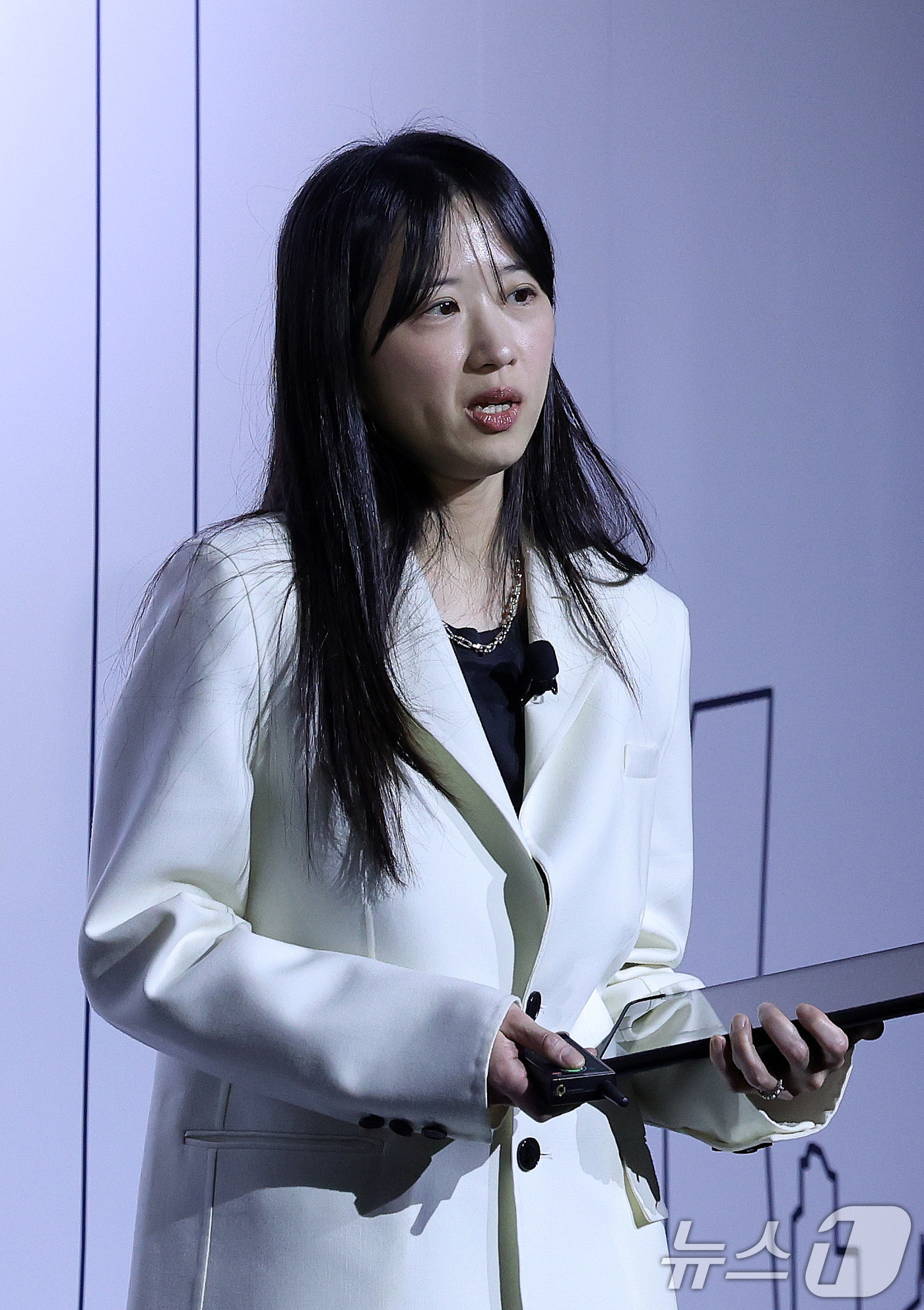 (서울=뉴스1) 박지혜 기자 = 24일 서울 서초구 세빛섬 FIC에서 열린 아시아 50 베스트 레스토랑 '50 BEST TALKS'에서 뉴욕 나은의 박정은 셰프가 뉴욕의 새로운 한 …