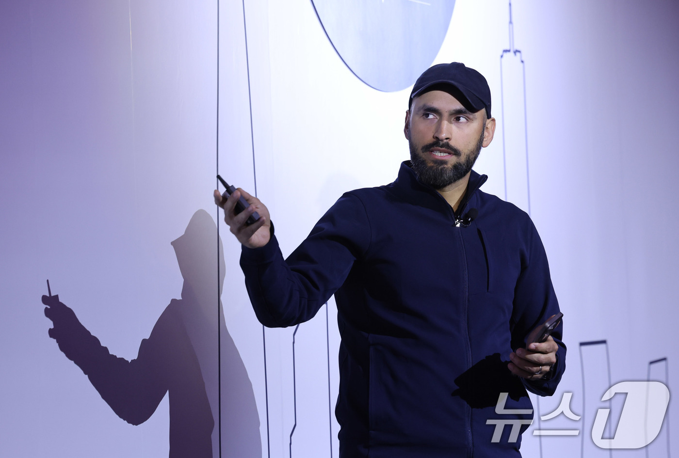 (서울=뉴스1) 박지혜 기자 = 24일 서울 서초구 세빛섬 FIC에서 열린 아시아 50 베스트 레스토랑 '50 BEST TALKS'에서 방콕 코아(Coa)의 제이 칸 셰프가 아시아 …