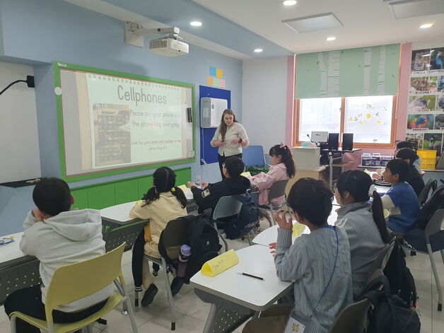 충북국제교육원 '원어민과 함께하는 영어교실' 연중 운영