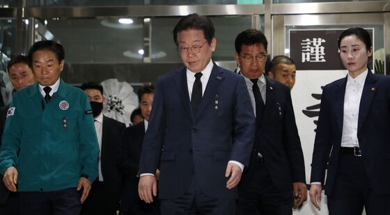 조문 마친 이재명 대표