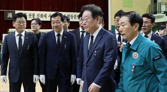 조문 마친 이재명 대표